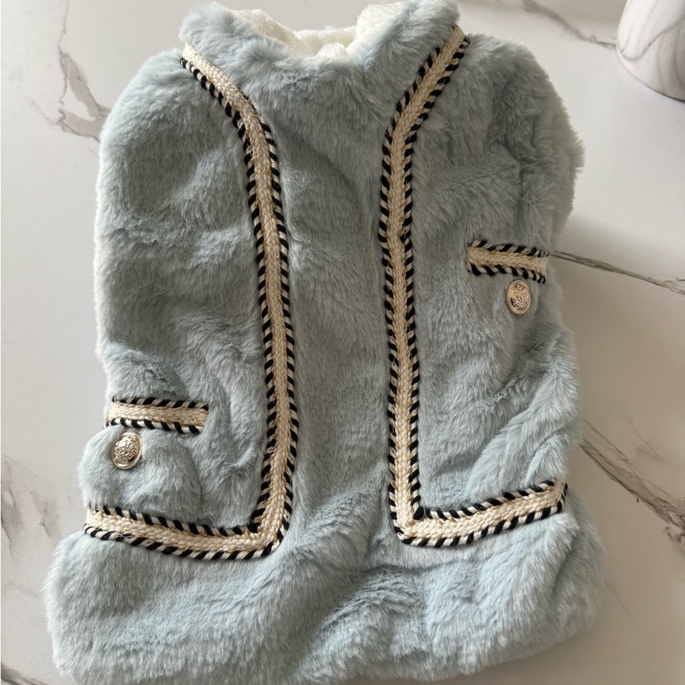 Stylish Dog Coat 💙